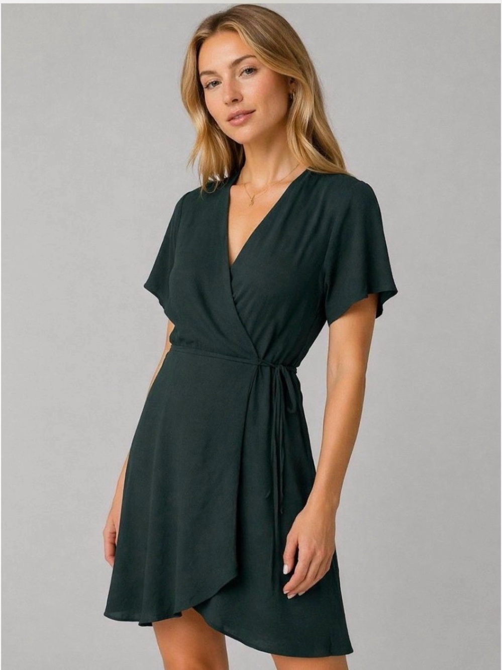 Aritzia Babaton Wallace Dionysus Wrap Dress